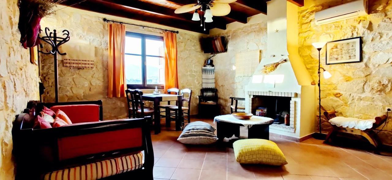 Ville Du Soleil - Exclusive Homes With Rustic Charm And Sensational Views Of The Mediterranean Sea Makrýgialos Exterior foto